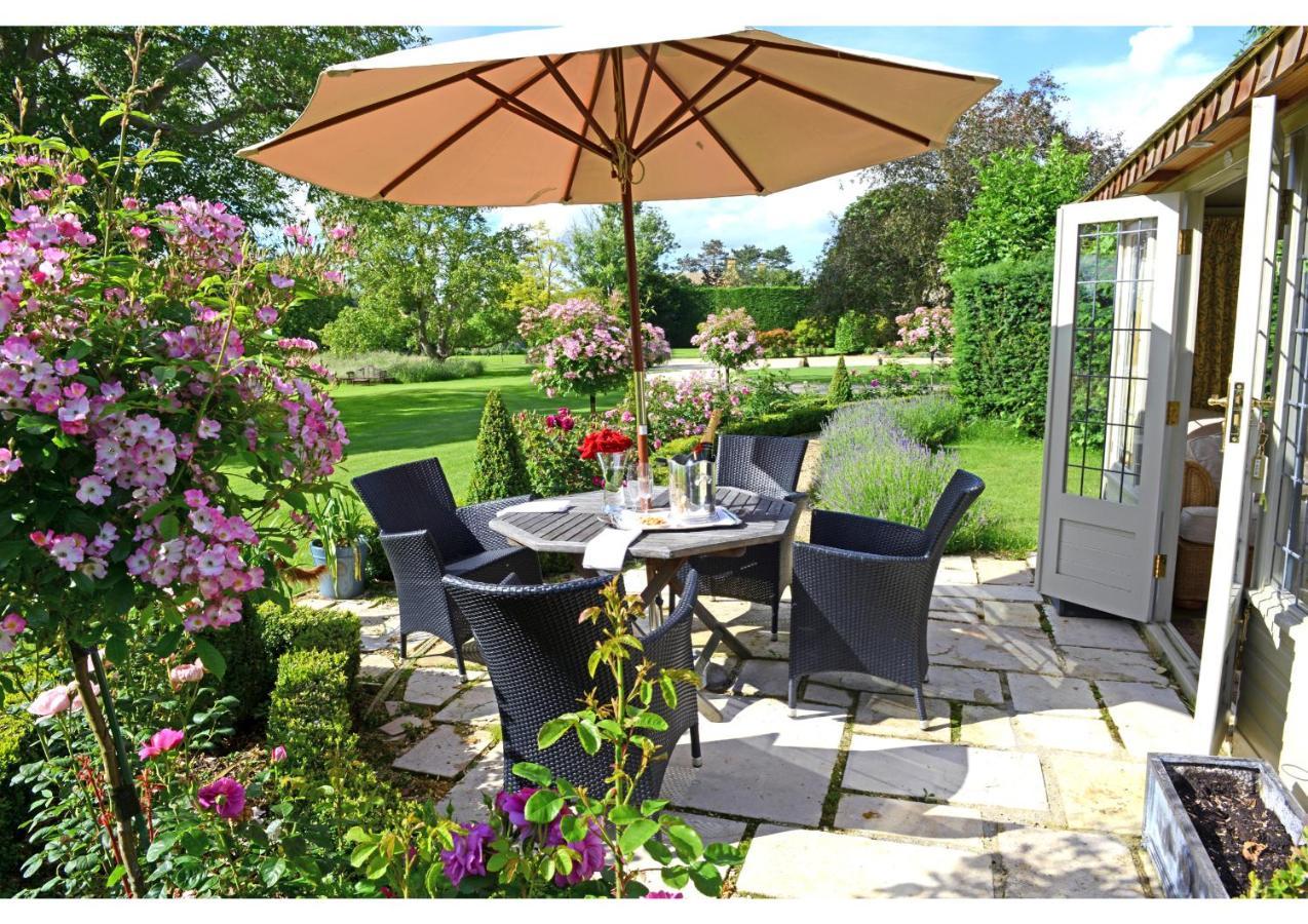 Abbots Grange Manor House (Adults Only) Hotel Broadway  Exterior photo